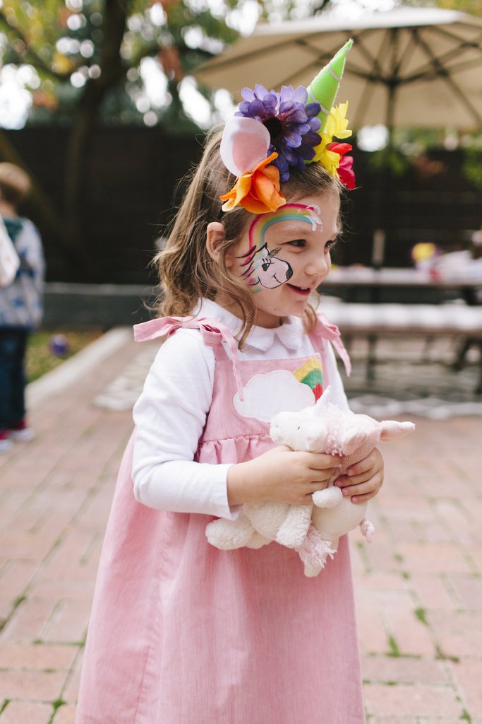 At 37-Weeks Pregnant, 1 Mom Threw the Chicest Rainbow Birthday Party You've Ever Seen