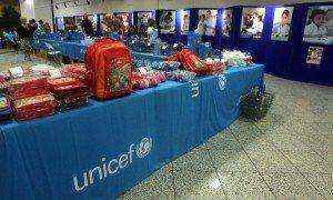 Bazaar της UNICEF στο μετρό Συντάγματος