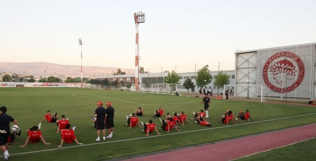 Πρόταση για Γουόρις ο Ολυμπιακός