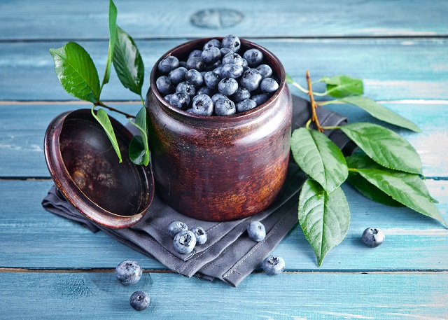 bigstock Freshly picked blueberries in 146962298