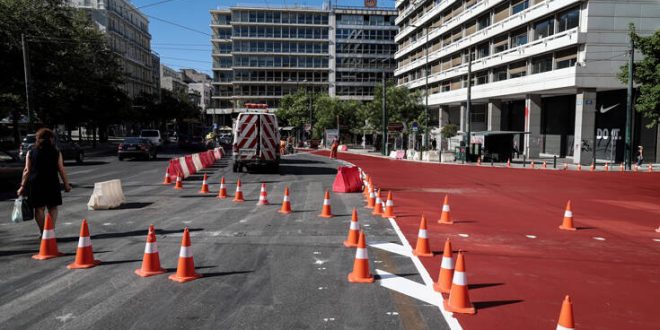 Κίνηση τώρα: Μποτιλιάρισμα στο κέντρο της Αθήνας