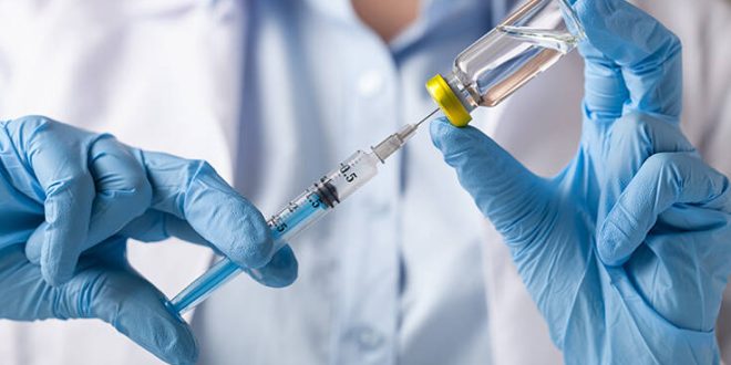 Κορονοϊός: Τη Δευτέρα οι ανακοινώσεις για το εμβόλιο της Οξφόρδης