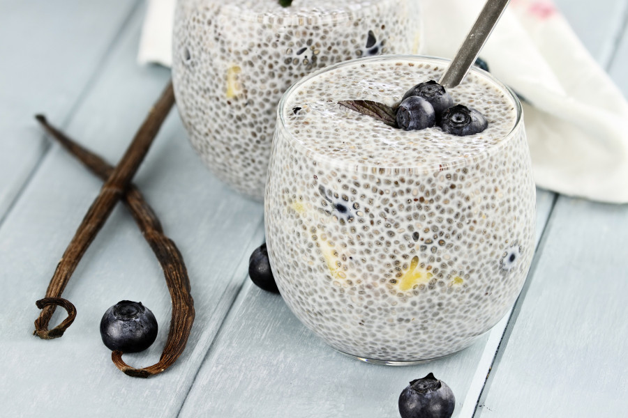 Chia-Seed-Pudding-berries-fruits-vanilla